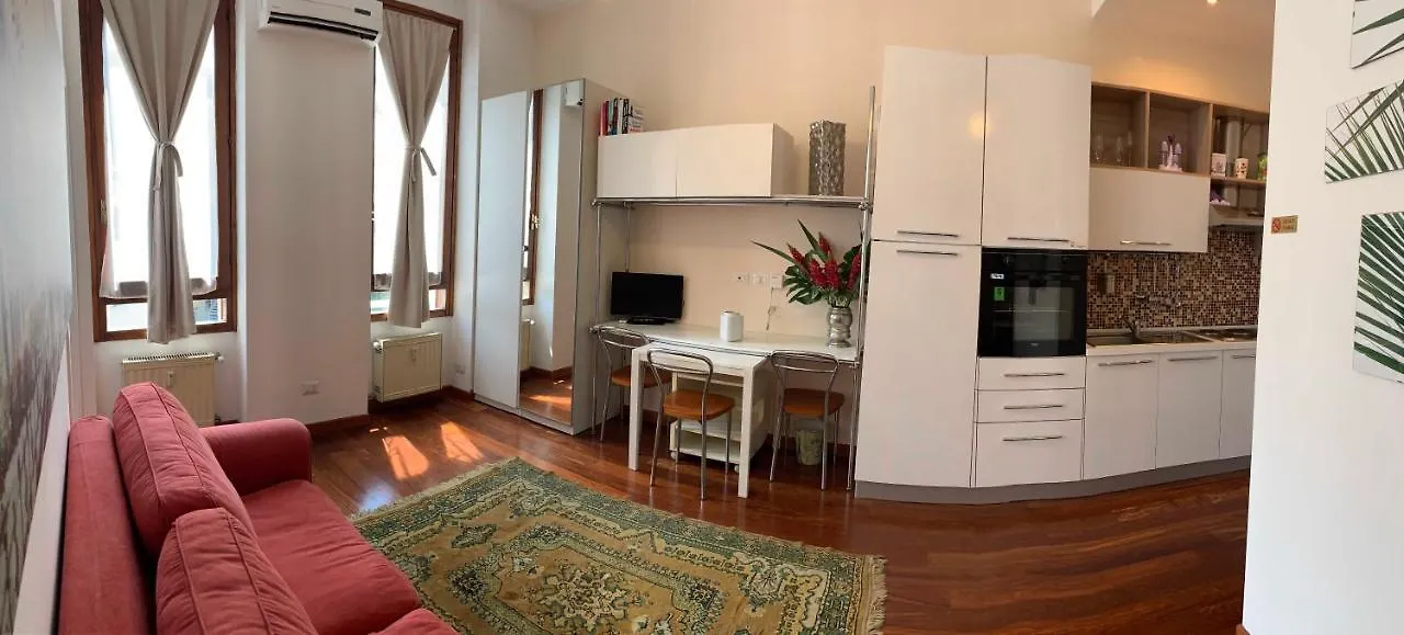Apartman Bilocale Appena Ristrutturato - Stazione Centrale Milánó